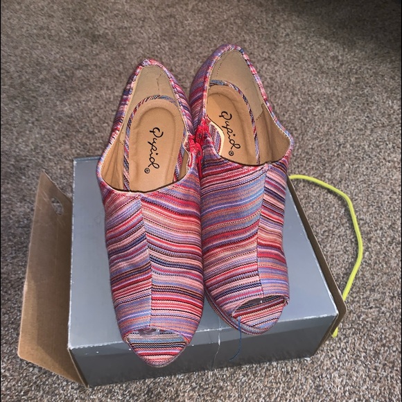 Platform Wedge - Picture 3 of 5